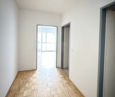 Sehr schöne, helle 1-Zimmer-Wohnung im 2. Obergeschoss - Nähe Krank... - Photo 6