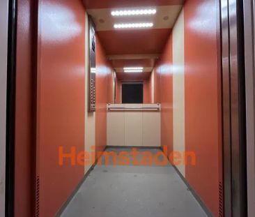 Pronájem bytu 1+kk 28 m - Fotografie 6