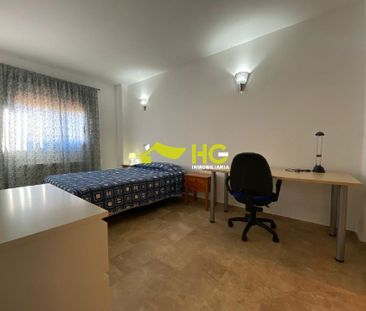 Piso de alquiler en Centro - Photo 6