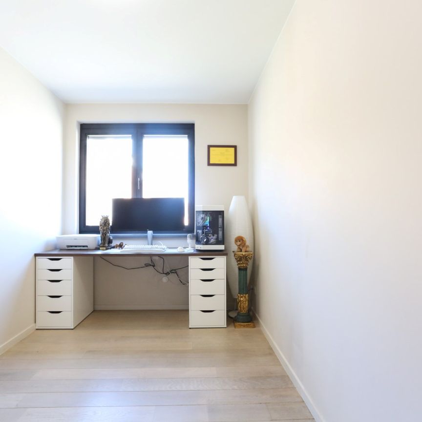 Appartement te huur in Zele - Photo 1