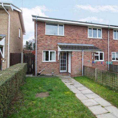 2 bedroom semi-detached house to rent - Photo 4