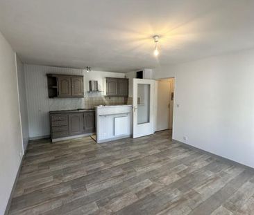 Appartement T2 à louer Saint Jacques De La Lande - 42 m² - Photo 3
