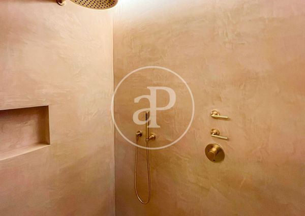 Apartment for Rent on Paseo Mallorca