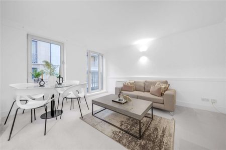 A charmingly designed 1 bedroom flat on Cramer Street in the heart of Marylebone. - Photo 2