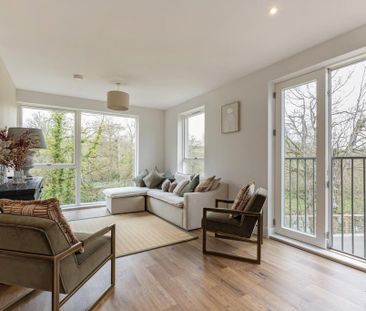 4 bedroom semi-detached house to rent - Photo 2