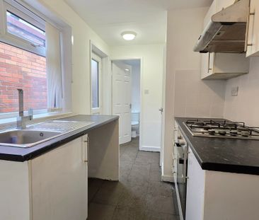 £700 PM · Chirkdale Street, Liverpool, Merseyside - Photo 4