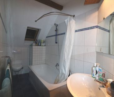 * SCHUCKELIGES NEST FUER SINGLES IN DER City! 1-ZIMMER Mansarden-Ap... - Foto 4