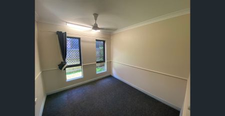 GOOD FAMILY HOME ON A GREAT BLOCK - Photo 2