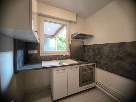 Location Appartement 2 pièces 48m² AVIGNON 84000 - Photo 5