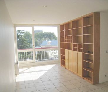 Location Appartement 2 pièces 44m² AVON 77210 - Photo 1