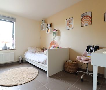 Schitterend, ruim en licht appartement met 110m² woonoppervlak - Photo 1