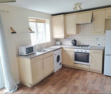 Room in a Shared House, Newton Heath, M40 - Photo 4