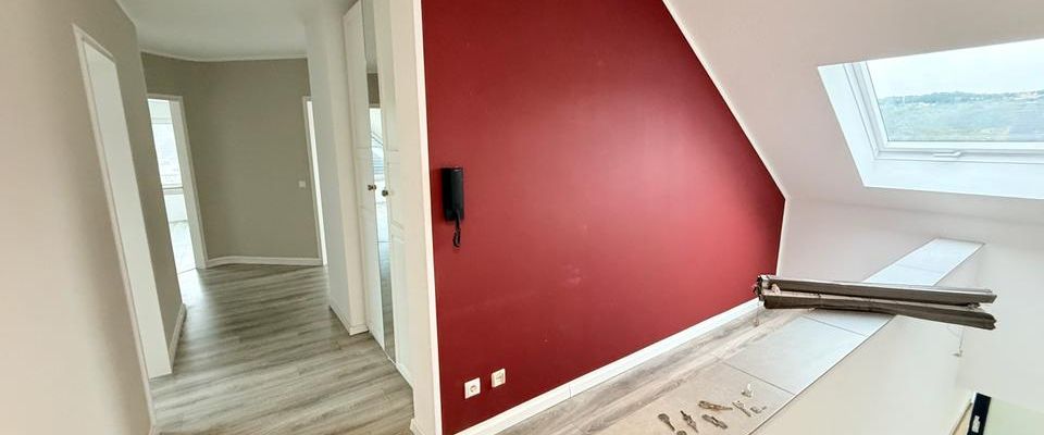 Sinzig, 5-Zimmer Dachgeschosswohnung mit schönem Ausblick - Foto 1