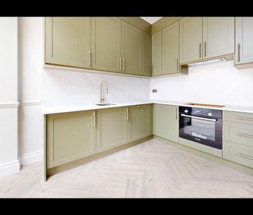 2 Bed Flat, Wimbledon Hill Road, SW19 - Photo 3