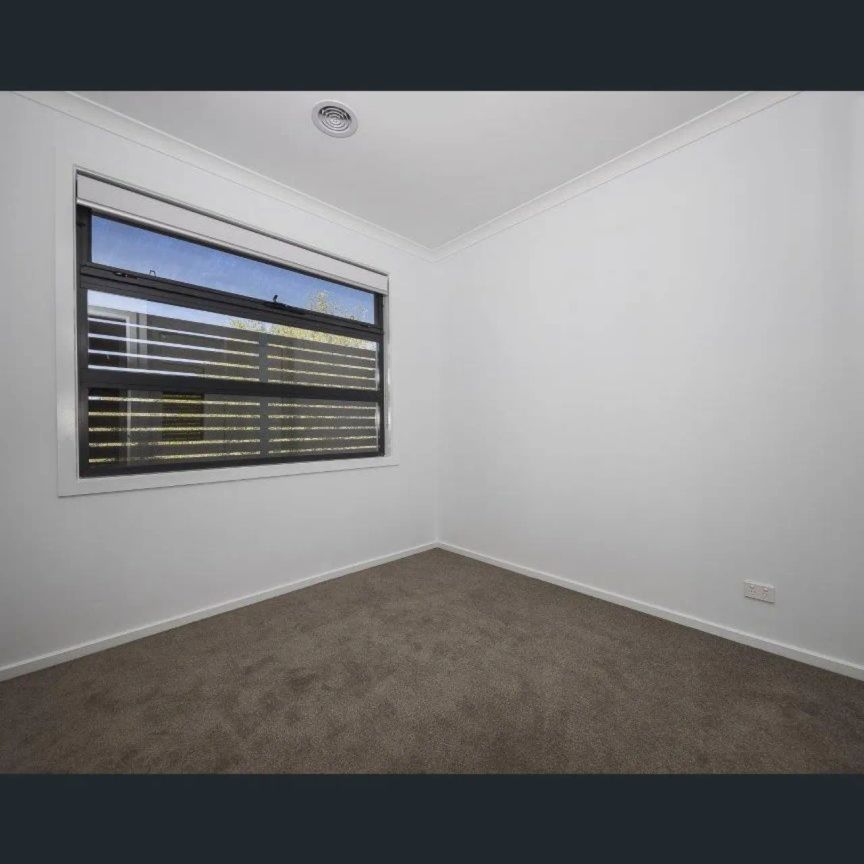 2B Wolsley Street, Highett. - Photo 1