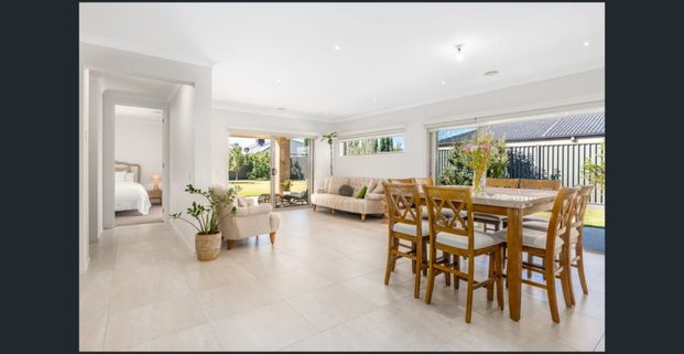 Spacious Home With Side Access and Quiet Court Living - Photo 1