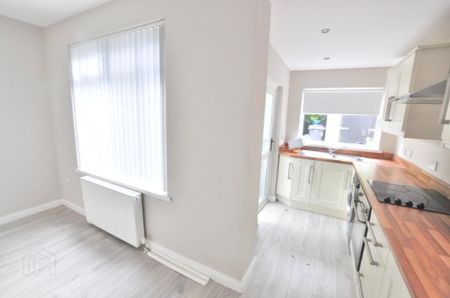 14 Silverstream Park, Belfast, BT14 8GU - Photo 3
