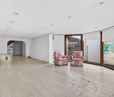 4 bedroom detached house to rent - Photo 1