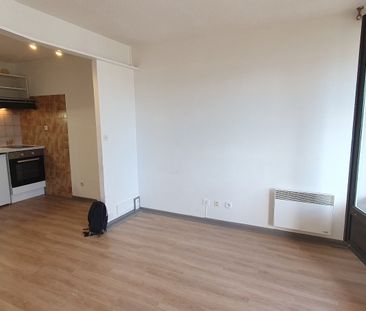 Location Appartement 2 pièces 35m² MONTPELLIER 34070 - Photo 2