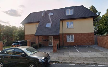 3 bedroom flat to rent - Photo 4