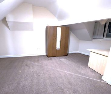 3 Bed Flat, Handsworth, B19 - Photo 4