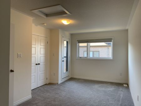 For Lease - 179 William Booth Avenue, Newmarket, Ontario - Photo 5
