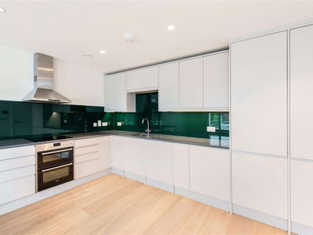 Chiswick High Road, London, W4 5FU - Photo 4