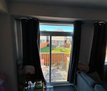 215 PROVIDENT WAY - Photo 3