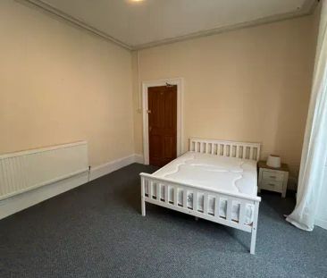 1 bedroom house of multiple occupation to rent - Photo 1