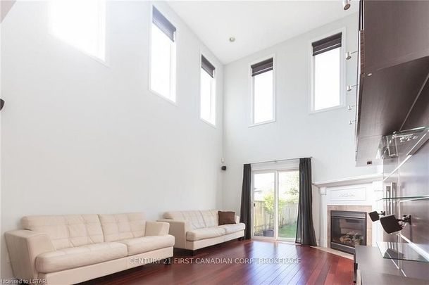 For Lease - 2016 Beaverbrook Avenue, London North, Ontario - Photo 1