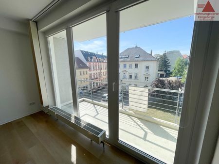 Altersgerechtes Wohnen mit Fahrstuhl in zentraler Lage von Crimmitschau mit Balkon - Foto 5