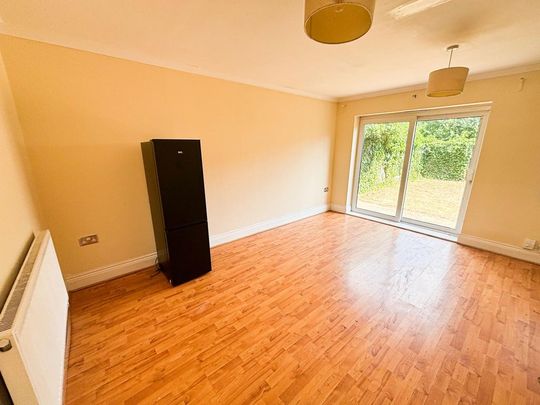 4 bedroom terraced house to rent - Photo 1