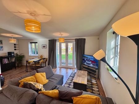 Claypit Walk, Wilford, NG11, Nottingham - Photo 2