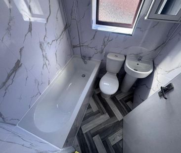 Lowndes Street, Preston - Photo 5