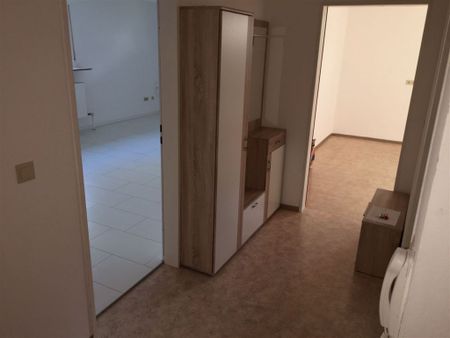 2 Zi Wohnung im Souterrain mit PKW Stellplatz - Foto 5