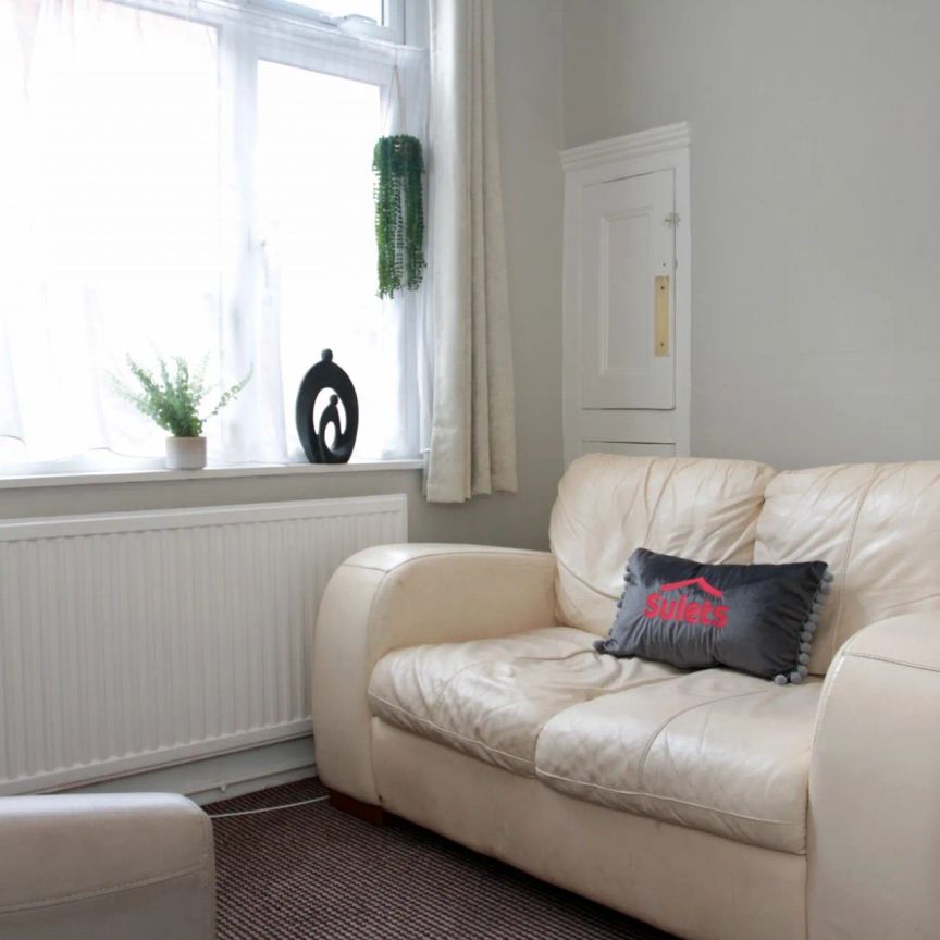 Greenhill Road (5 Bed) - Photo 1