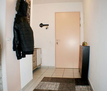 Spacieux appartement de 3½ pièces avec place de parc extérieure - Foto 6