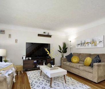 For Lease - 442 Highland Road, Kitchener, Ontario - Photo 1