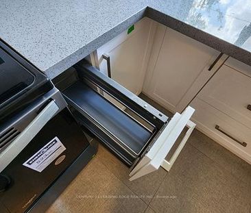 For Lease - 313 Morningside Avenue, Toronto, Ontario - Photo 2