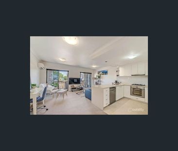 5/103 Francis Street, Northbridge, WA 6003 - Photo 6