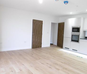 2 bedroom apartment to rent New Orchard, Poole, BH15 - Photo 4