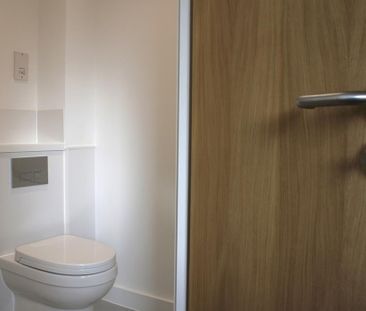 Studio to rent - Photo 2