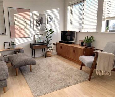 1 bedroom penthouse to rent - Photo 5