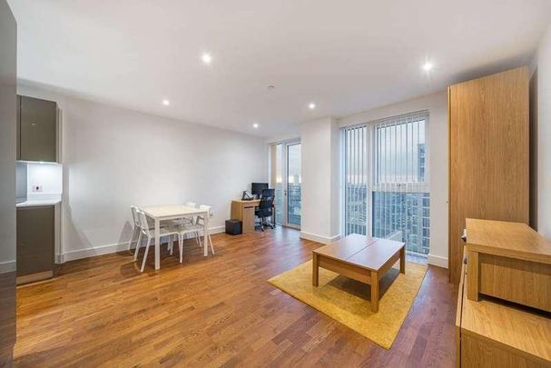 Duncombe House, Woolwich Riverside, SE18 - Photo 1