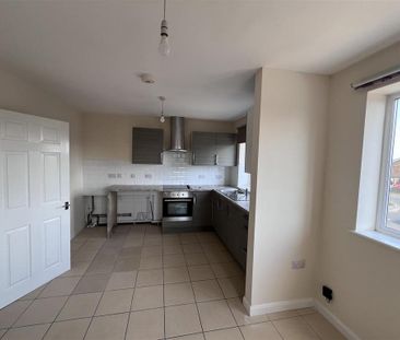 2 bedroom apartment to rent - Photo 6