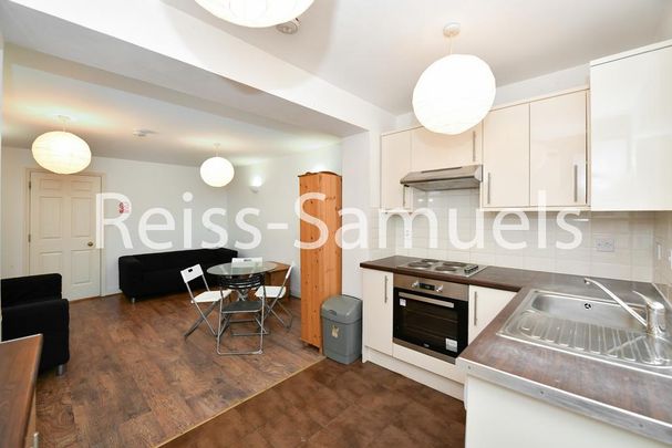 5 bedroom terraced house to rent - Photo 1