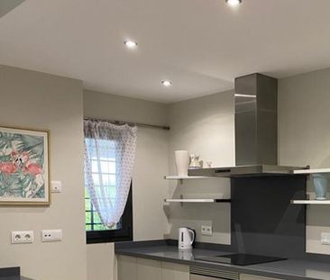 Luxury Apartment for rent in Benahavís, Andalusia - Photo 1