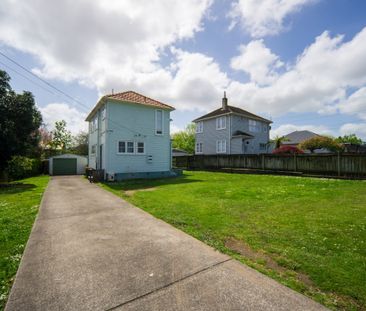 Three Bedroom Home in the Heart of Hamilton - Photo 5