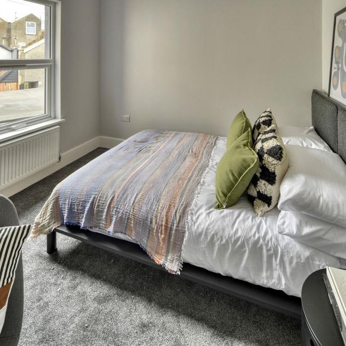 5 bedroom terraced house to rent - Photo 1