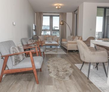 3 Bed Flat, Viscount House, NW10 - Photo 5